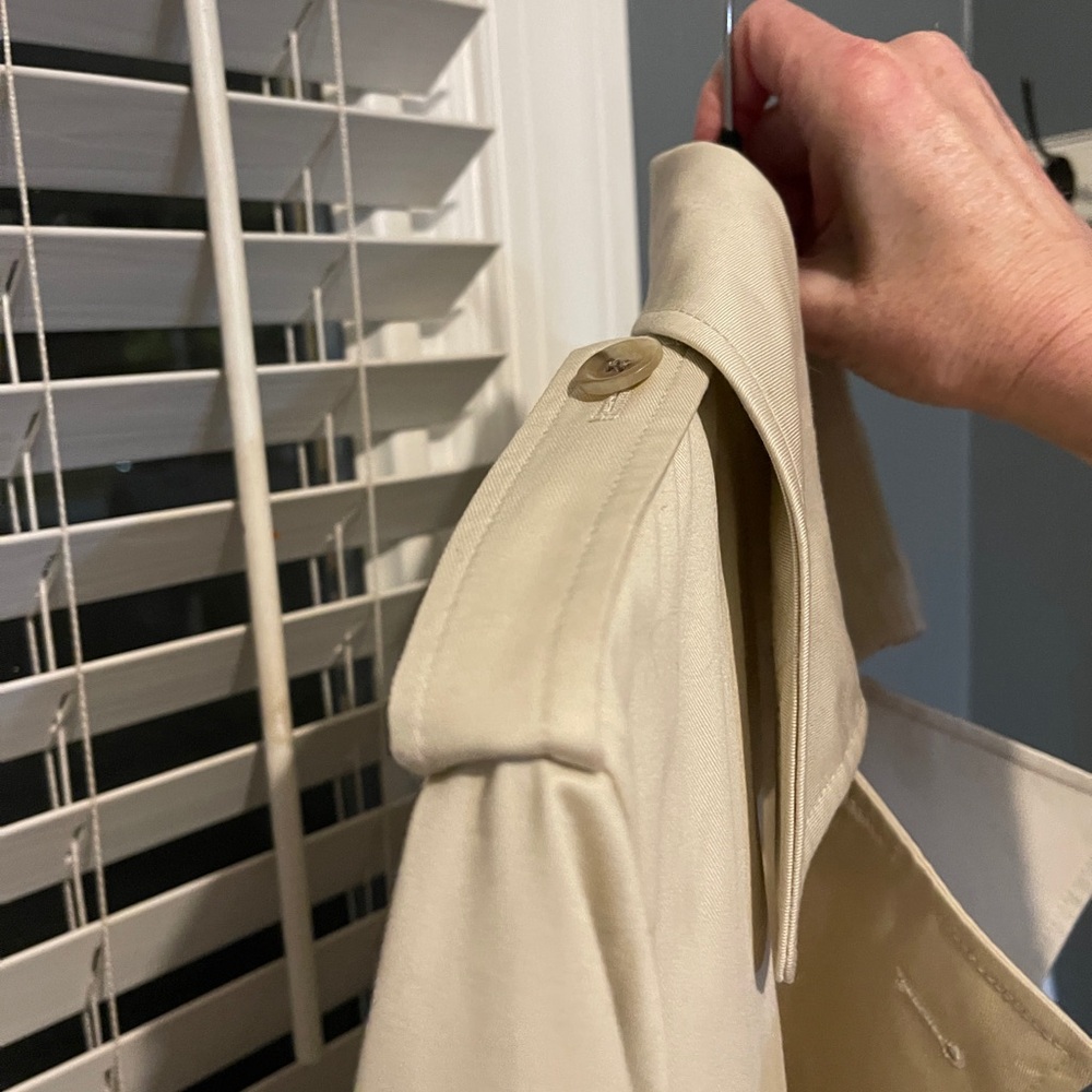 Uniqlo Cream Double-Breasted Trench Coat - Picture 8 of 11